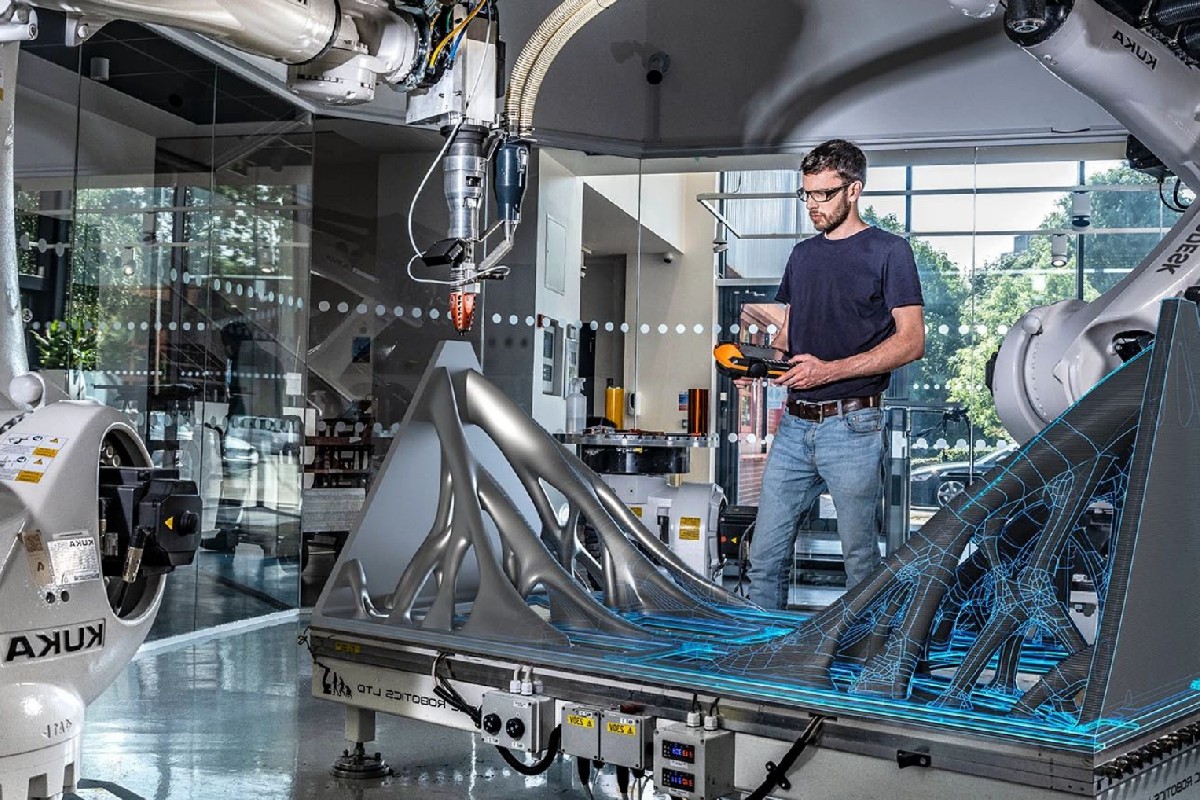 AAJ331-3d-printing-scalable-business-1.jpg