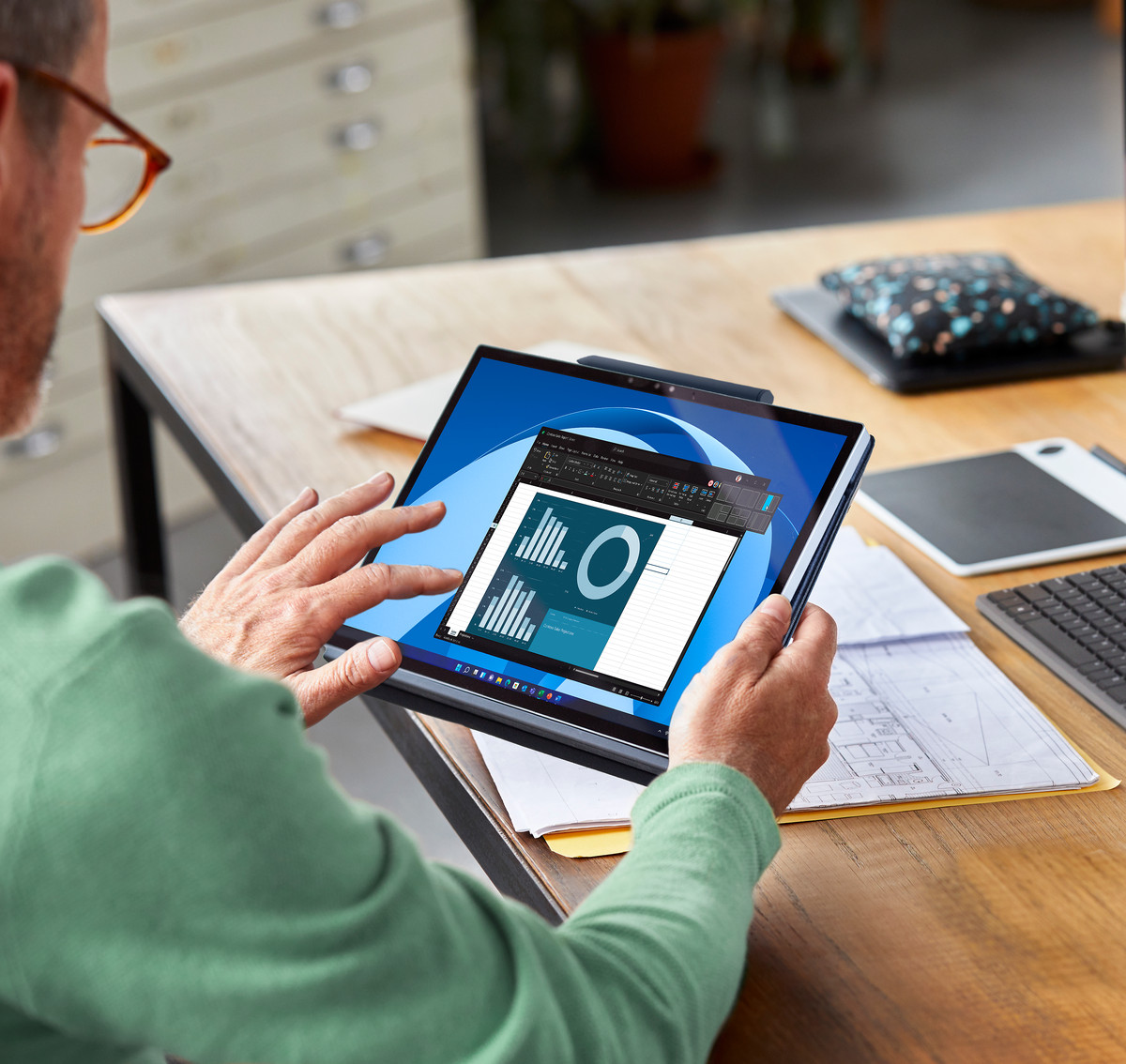 Η Dell μετατρέπει το XPS 13 2-σε-1 σε tablet με μαγνητικό φύλλο και γραφίδα
