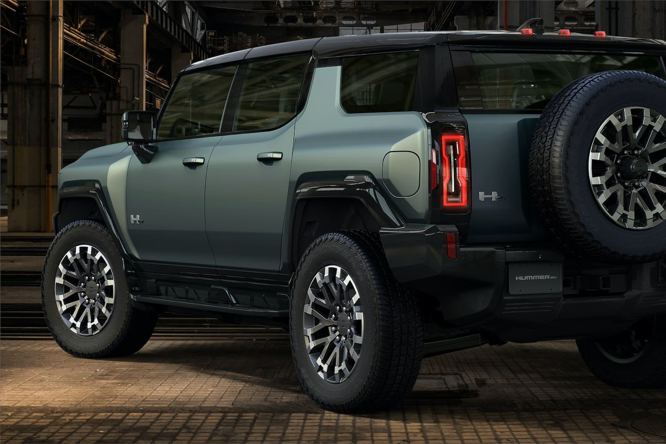 &Epsilon;&iota;&kappa;ό&nu;&alpha; &tau;&omicron;&upsilon; Hummer EV SUV