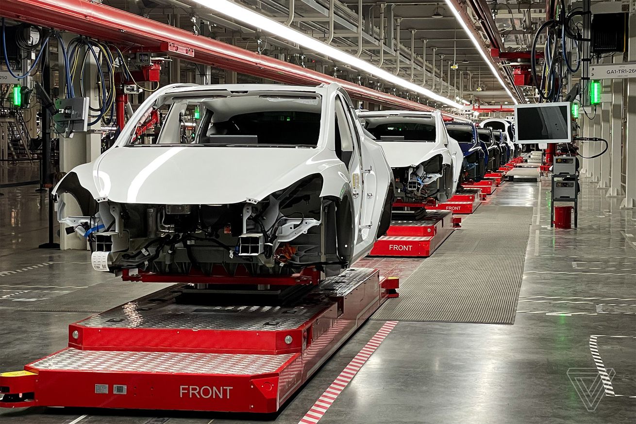 &eta;&mu;&iota;&tau;&epsilon;&lambda;ή &omicron;&chi;ή&mu;&alpha;&tau;&alpha; Tesla model Y &sigma;&epsilon; &pi;&lambda;&alpha;&tau;&phi;ό&rho;&mu;&epsilon;&sigmaf; &epsilon;&rho;&gamma;&omicron;&sigma;&tau;&alpha;&sigma;&iota;&alpha;&kappa;ή&sigmaf; &gamma;&rho;&alpha;&mu;&mu;ή&sigmaf; &sigma;&upsilon;&nu;&alpha;&rho;&mu;&omicron;&lambda;ό&gamma;&eta;&sigma;&eta;&sigmaf;, &chi;&omega;&rho;ί&sigmaf; &pi;&rho;&omicron;&phi;&upsilon;&lambda;&alpha;&kappa;&tau;ή&rho;&epsilon;&sigmaf; ή &pi;&rho;&omicron;&beta;&omicron;&lambda;&epsilon;ί&sigmaf; &sigma;&upsilon;&nu;&delta;&epsilon;&delta;&epsilon;&mu;έ&nu;&omicron;&upsilon;&sigmaf; &alpha;&kappa;ό&mu;&eta;.