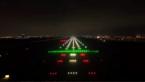 Jorge Chav&eacute;z Airport City, έ&nu;&alpha; έ&rho;&gamma;&omicron; &delta;&iota;&epsilon;&theta;&nu;&omicron;ύ&sigmaf; &epsilon;&mu;&beta;έ&lambda;&epsilon;&iota;&alpha;&sigmaf;