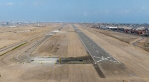 Jorge Chav&eacute;z Airport City, έ&nu;&alpha; έ&rho;&gamma;&omicron; &delta;&iota;&epsilon;&theta;&nu;&omicron;ύ&sigmaf; &epsilon;&mu;&beta;έ&lambda;&epsilon;&iota;&alpha;&sigmaf;
