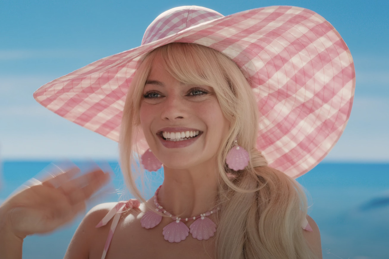 Η Margot Robbie στην ταινία Barbie.