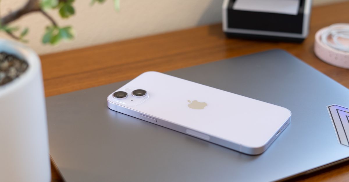 Αναθεώρηση Apple iPhone 14 Plus: μεγάλη υπόθεση